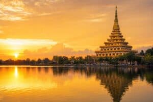 ตะลุยวัดขอนแก่น 5 สุดยอดวัดสวยที่ต้องไปเยือนสักครั้ง